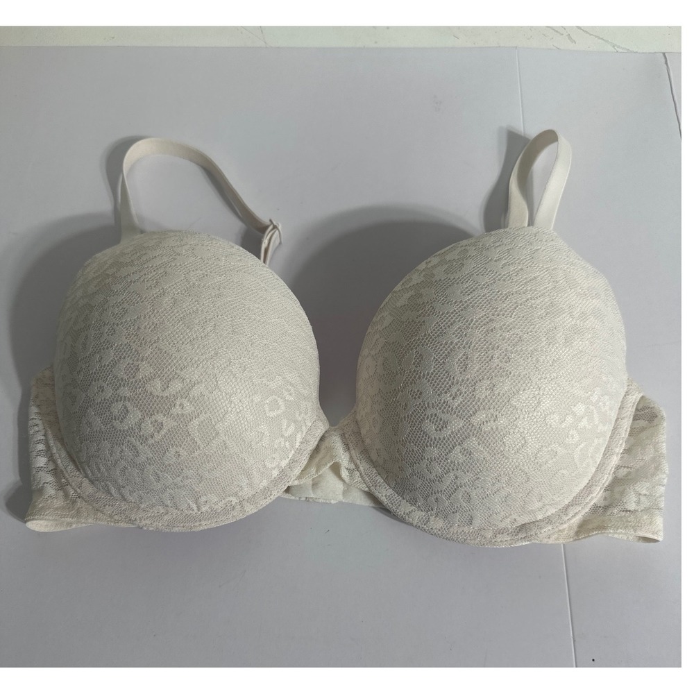 PINK Victoria's Secret Wear Everywhere Push-Up Bra White Leopard Lace 34D